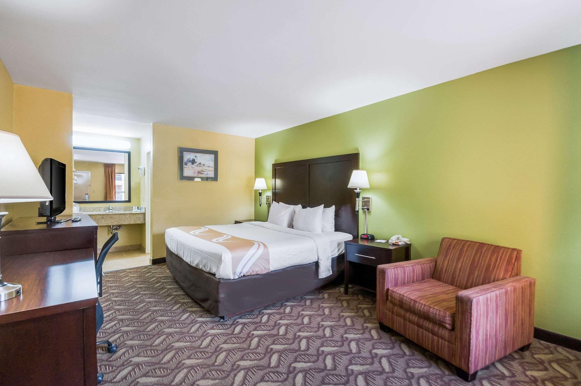 Quality Inn Fredericksburg-Central Park Area Zewnętrze zdjęcie