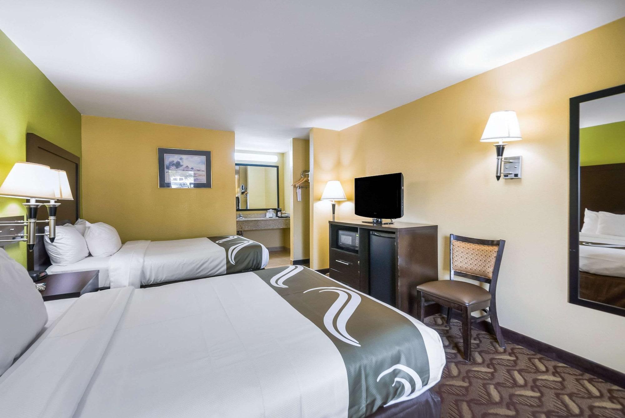 Quality Inn Fredericksburg-Central Park Area Zewnętrze zdjęcie