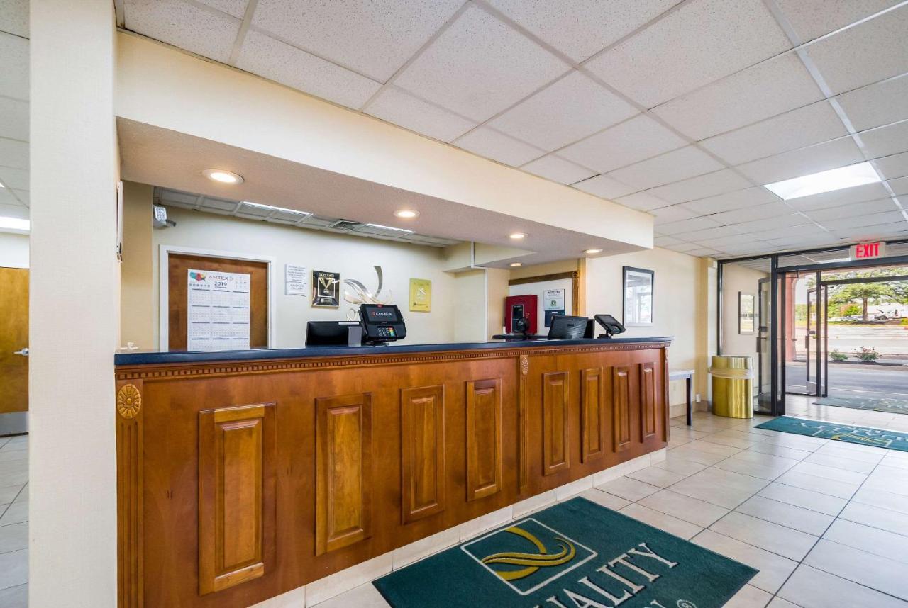 Quality Inn Fredericksburg-Central Park Area Zewnętrze zdjęcie